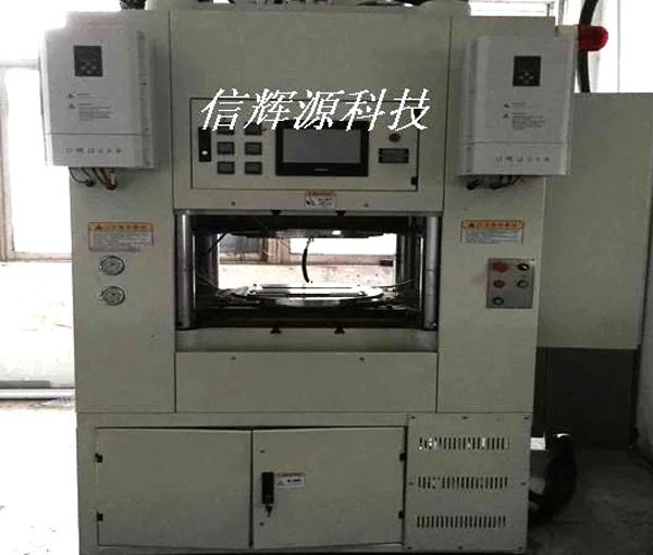 輥筒煉油設(shè)備